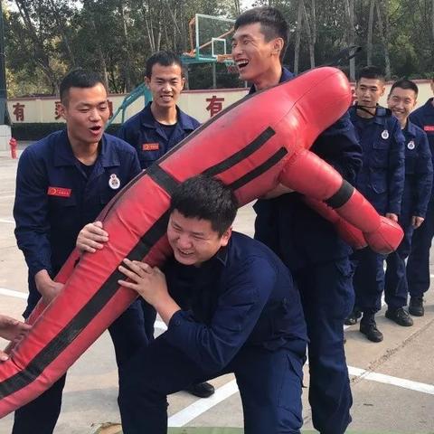 男人励志语录，点燃内心火焰，铸就非凡人生路