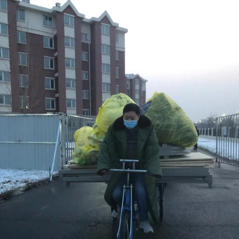 励志人生，年龄只是数字，梦想照亮前行之路