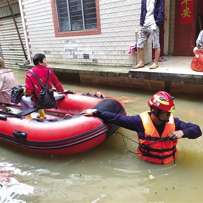 昆明暴雨致老人伤亡最新报告，灾难背后的警示与深思