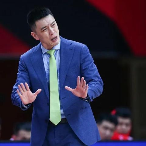 辽宁小后卫成篮球界新星，今日头条瞩目焦点