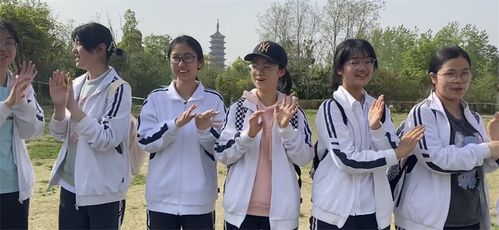 陆柯燃励志语录，青春燃烧，梦想逐风！
