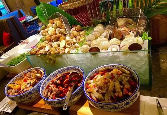 齐齐哈尔美食盛宴，最新自助餐厅探秘，味蕾狂欢不容错过！
