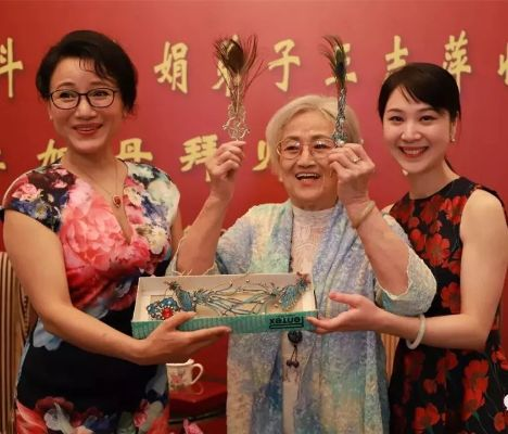 四姐蔡飞姐最新首播时间表揭秘，精彩节目不容错过！