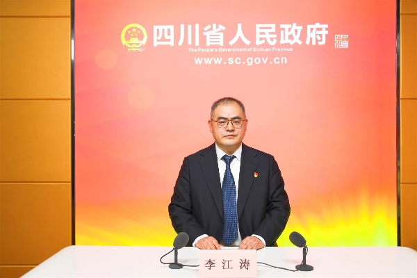 李江涛聚焦热点解读新时代，最新头条视频发布