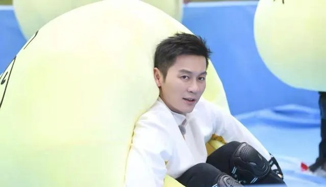 影视巨星李晨足迹视频大全，最新更新探索其演艺之路
