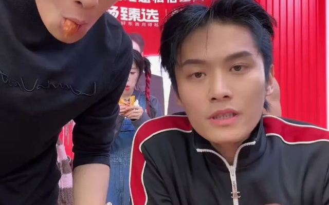 小杨哥晚间直播精彩回顾，深度解读与瞬间一览