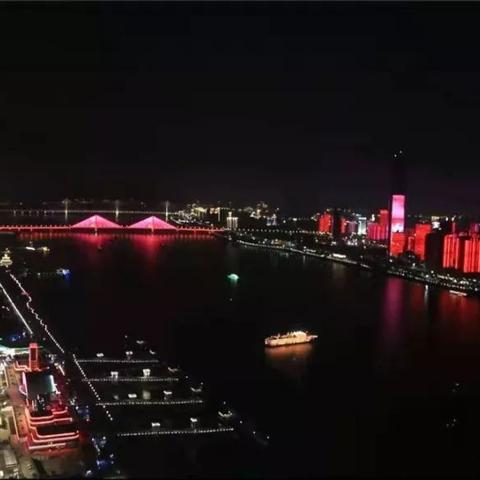 湖北低反射玻璃公司排名权威发布，行业领军者荣耀榜单揭晓！