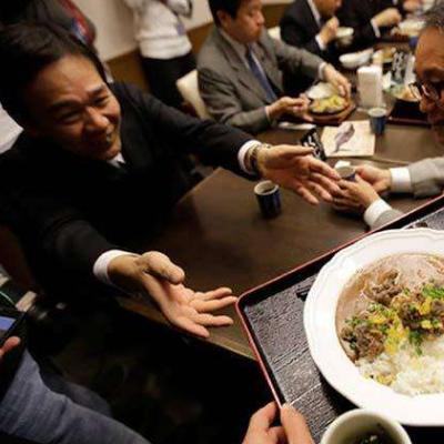 中国人均收入排名全球榜单揭秘，你了解我们的世界排名吗？