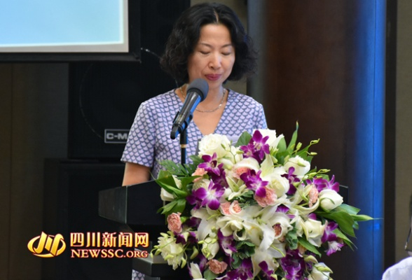 乐山彭琳独家报道，揭秘女士乐山故事传奇