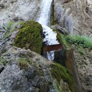 探秘水落坡，绝美旅游攻略，领略神秘之地魅力