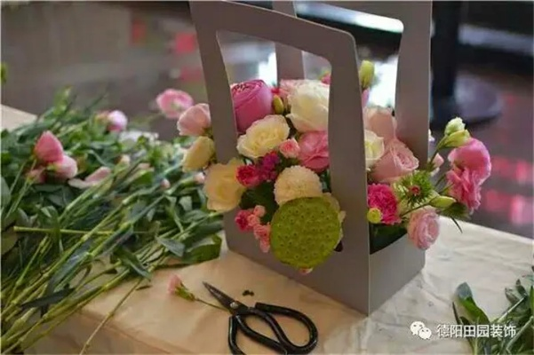 励志插花DIY，打造精彩生活艺术